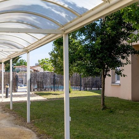 Patio Parc Residence Argenton-lʼ Église Εξωτερικό φωτογραφία