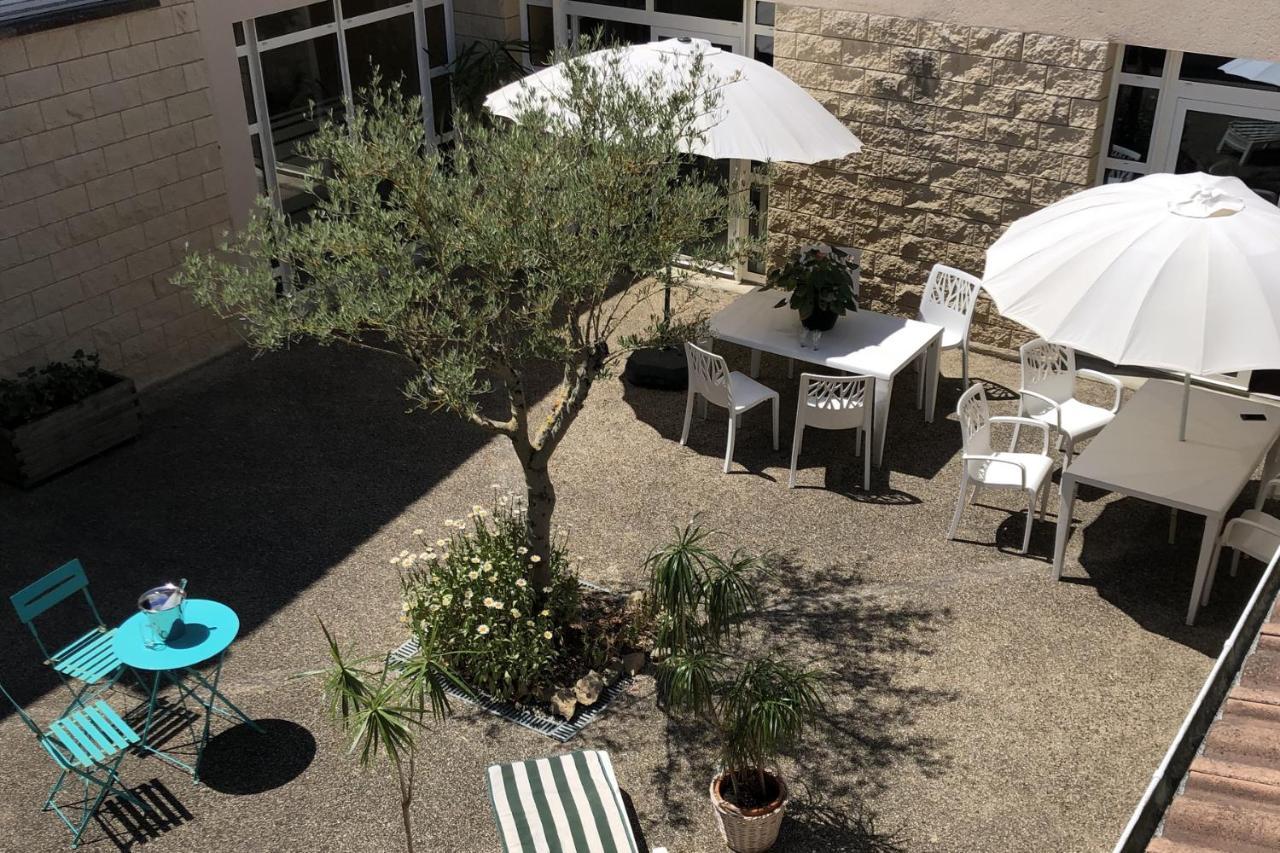 Patio Parc Residence Argenton-lʼ Église Εξωτερικό φωτογραφία