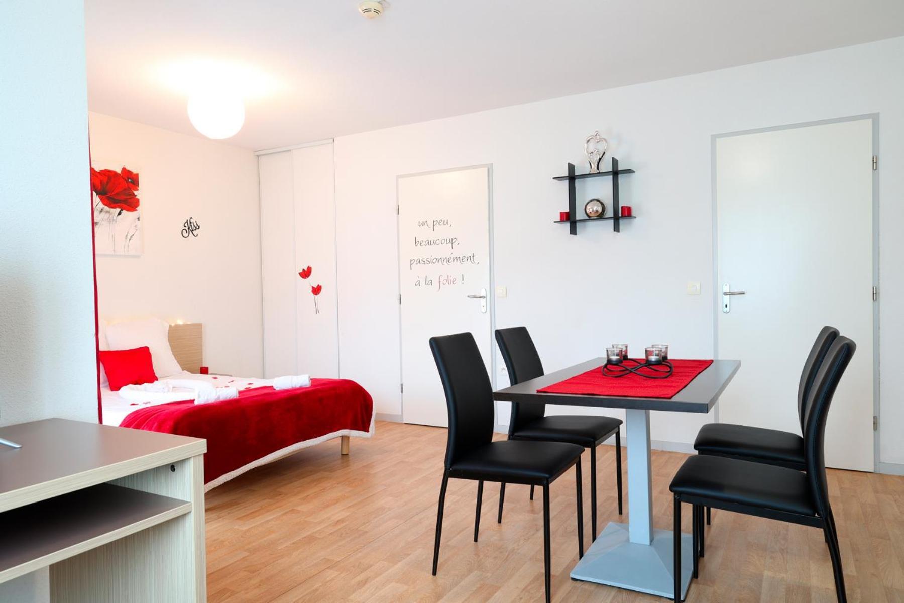 Patio Parc Residence Argenton-lʼ Église Δωμάτιο φωτογραφία