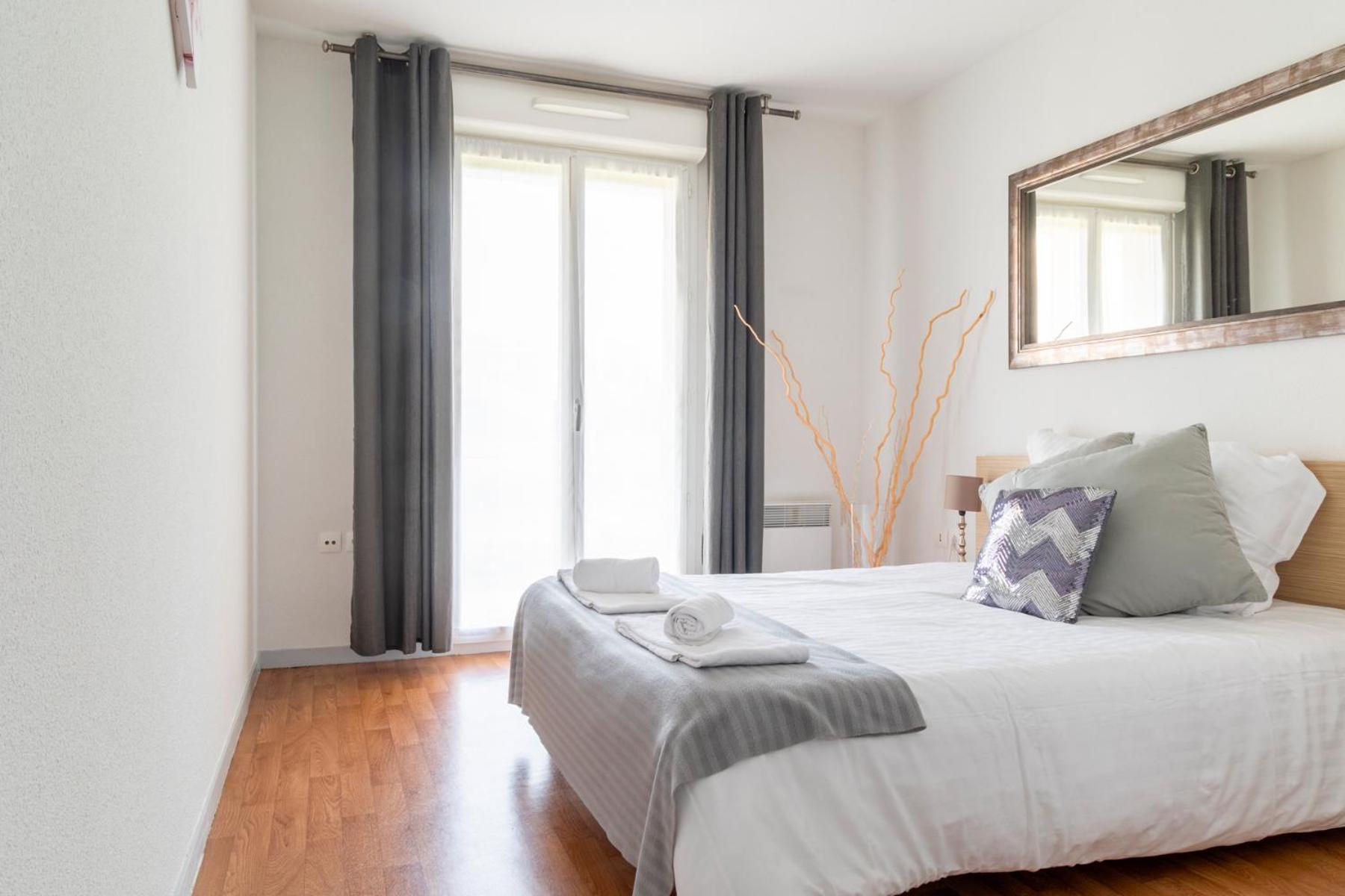 Patio Parc Residence Argenton-lʼ Église Εξωτερικό φωτογραφία