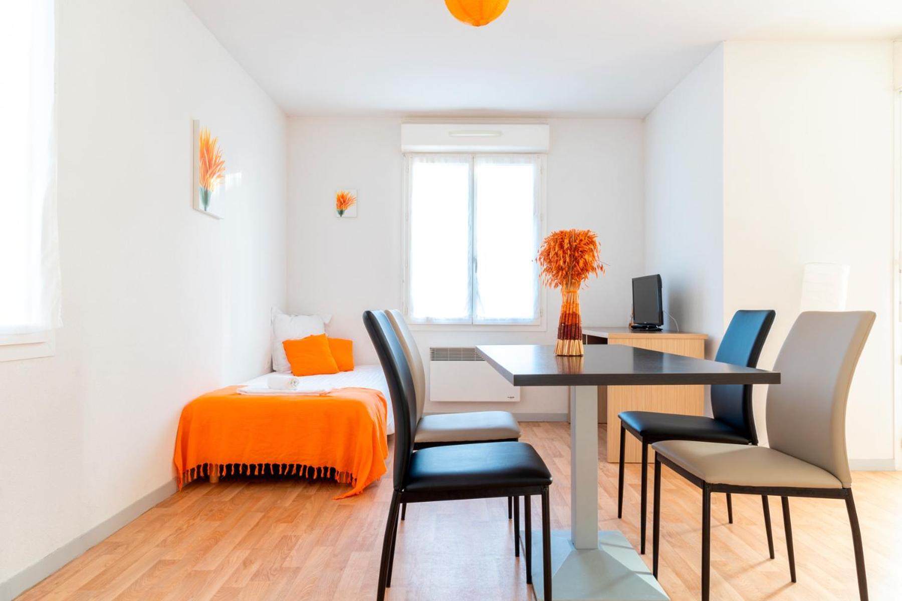 Patio Parc Residence Argenton-lʼ Église Δωμάτιο φωτογραφία